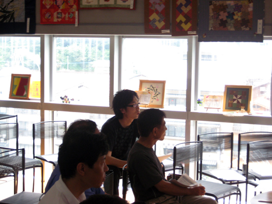 ���ΰո���