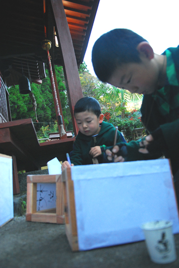 ��Ω�λҶ�����